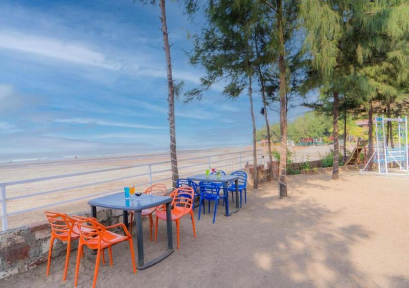 Salt Water Resort Dāpoli Exterior foto